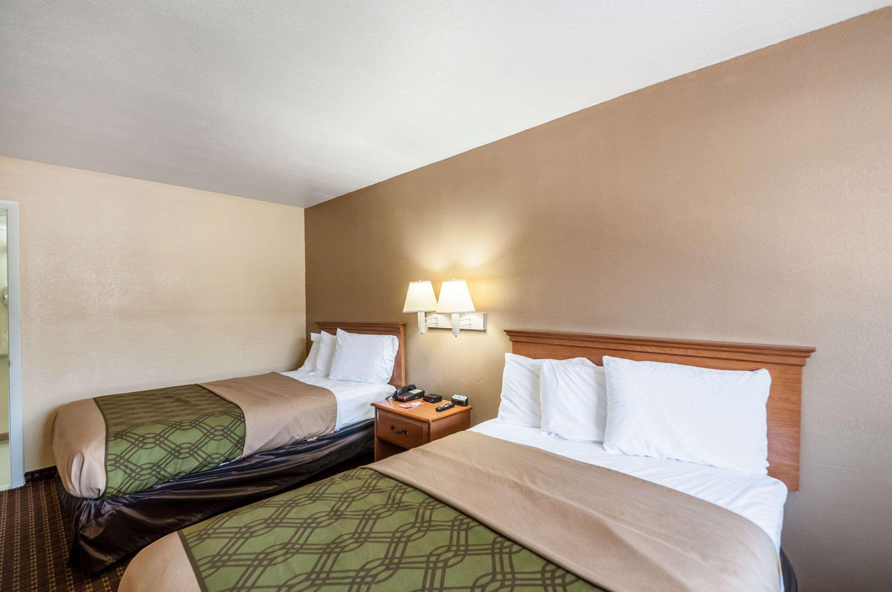 Econo Lodge Easton Route 50 Exteriör bild