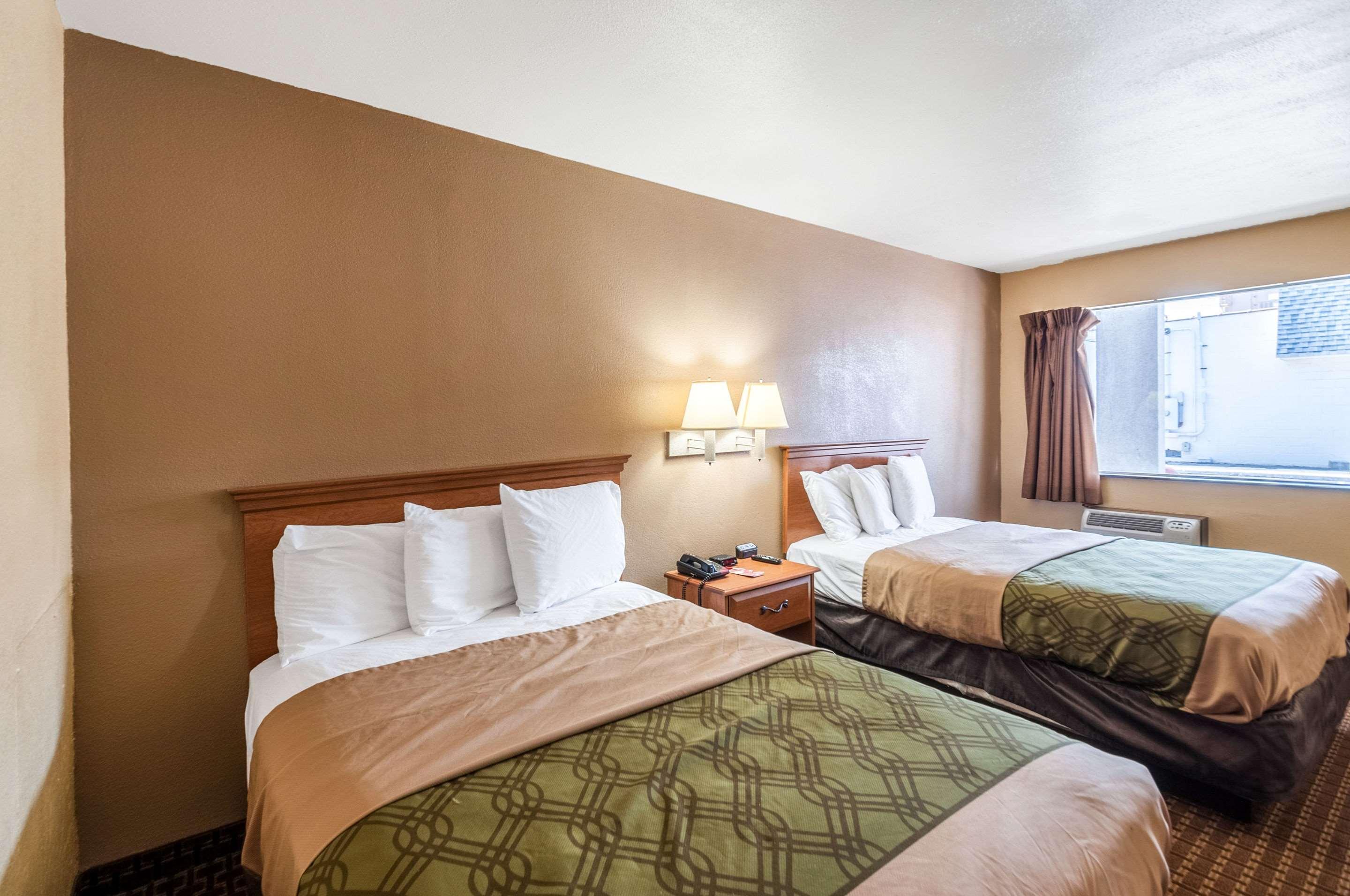 Econo Lodge Easton Route 50 Exteriör bild