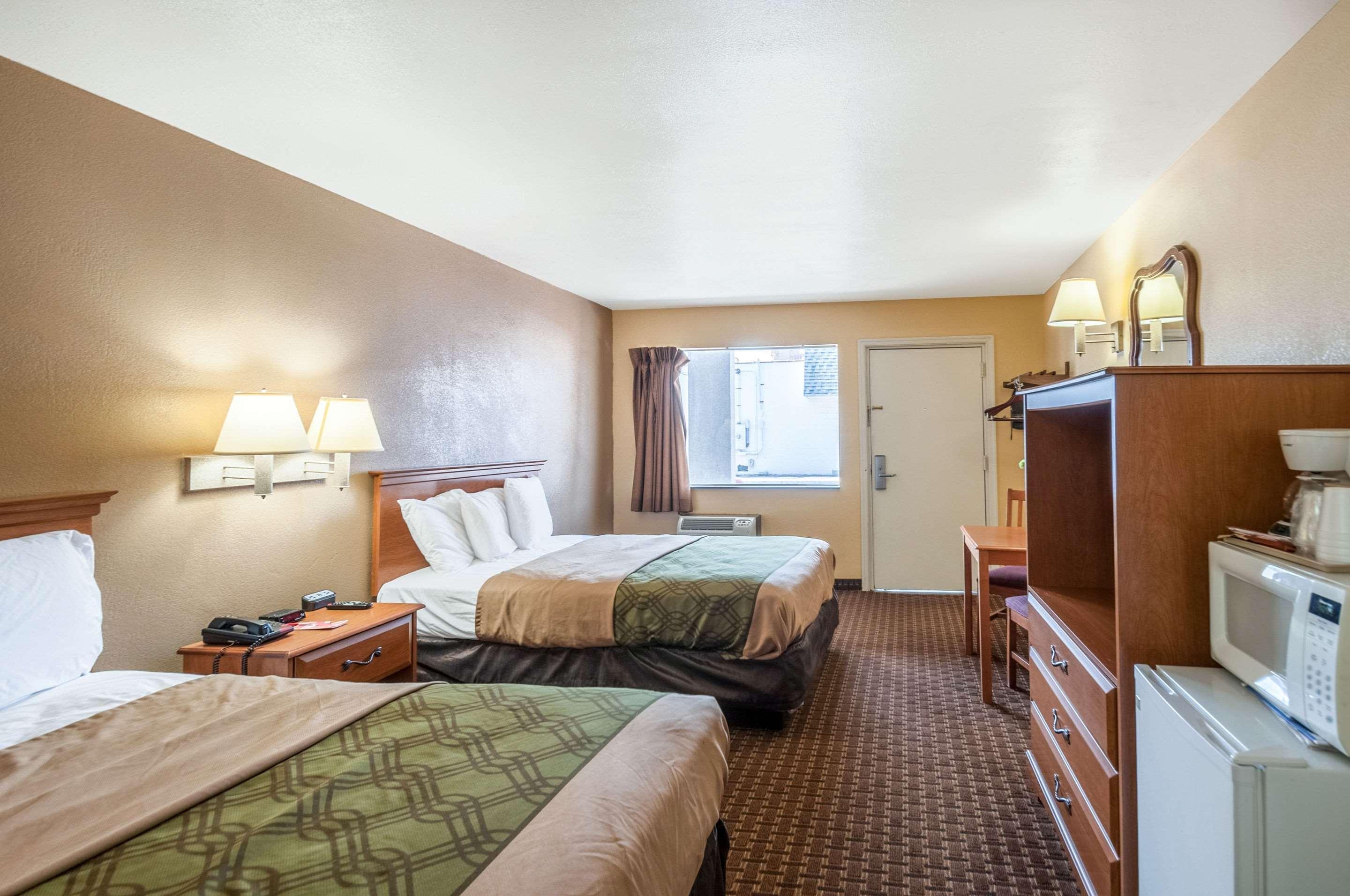 Econo Lodge Easton Route 50 Exteriör bild