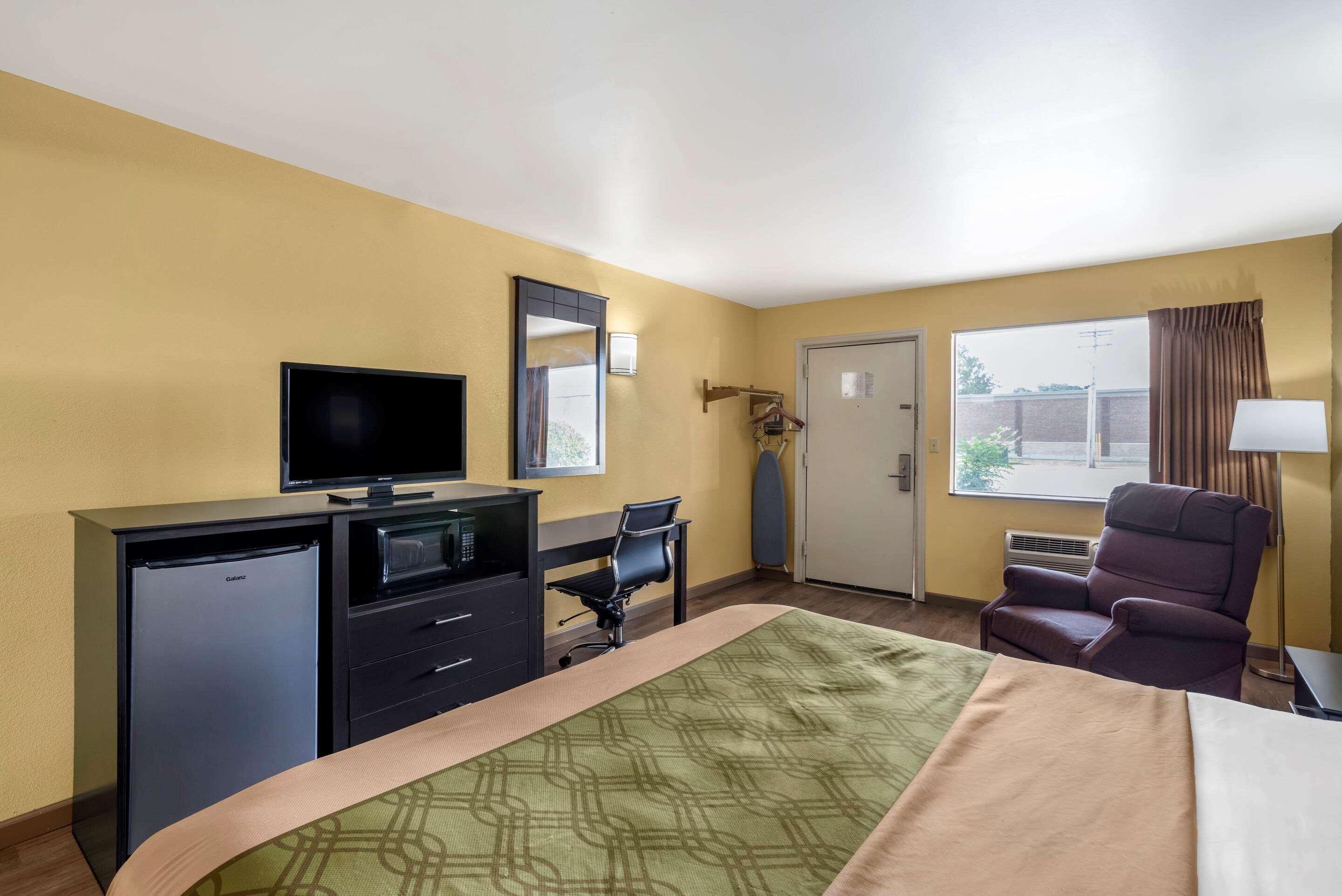Econo Lodge Easton Route 50 Exteriör bild